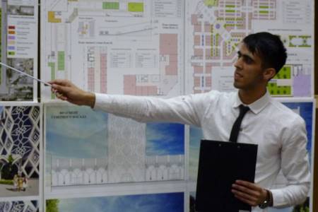 Первый иностранный выпускник магистратуры по направлению "Архитектура" защитил диссертацию в Институте архитектуры и дизайна КГАСУ