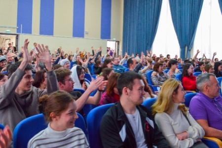 Выпускники школ выбирают КГАСУ: день открытых дверей посетили более 350 гостей