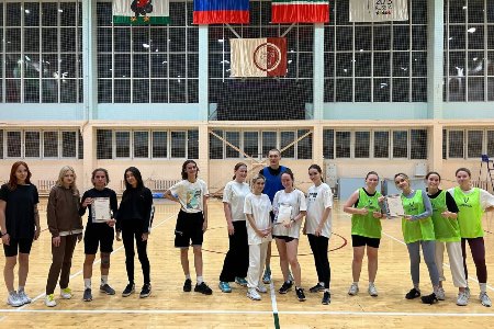 В первенстве КГАСУ по баскетболу среди женских команд победила команда ИАиД!