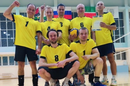 Команда сотрудников ИТС КГАСУ заняла 1 место в соревнованиях по волейболу