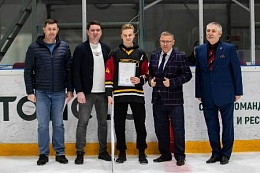 Студент КГАСУ Леонид Алдошин — лучший игрок чемпионата Студенческой лиги по хоккею с шайбой РТ!